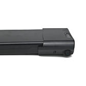 Vista laterale della batteria per bicicletta Ansmann 36V 14Ah Compatible. Il pulsante di accensione/spegnimento e l'indicatore della batteria sono visibili.