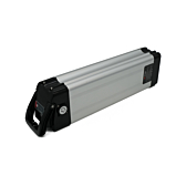 Vista a tre quarti della Phylion XH370-12J Silverfish 37V 12Ah Compatible in posizione verticale.