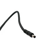 Primo piano della presa del caricatore Rad Power Bikes 48V 2A.