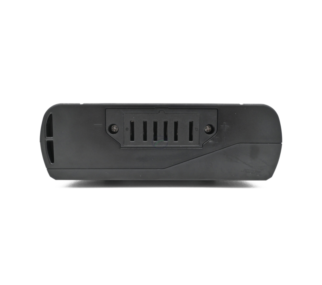 Vista frontale della batteria EYXON Sparta/Batavus B400 36V 12.8Ah Compatible. Il collegamento della batteria alla bici è chiaramente visibile.
