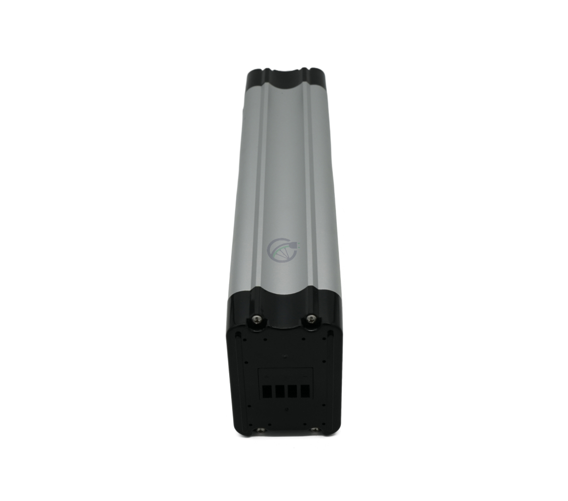 Vista posteriore della Phylion XH370-12J Silverfish 37V 12Ah Compatible, presa dall'alto.