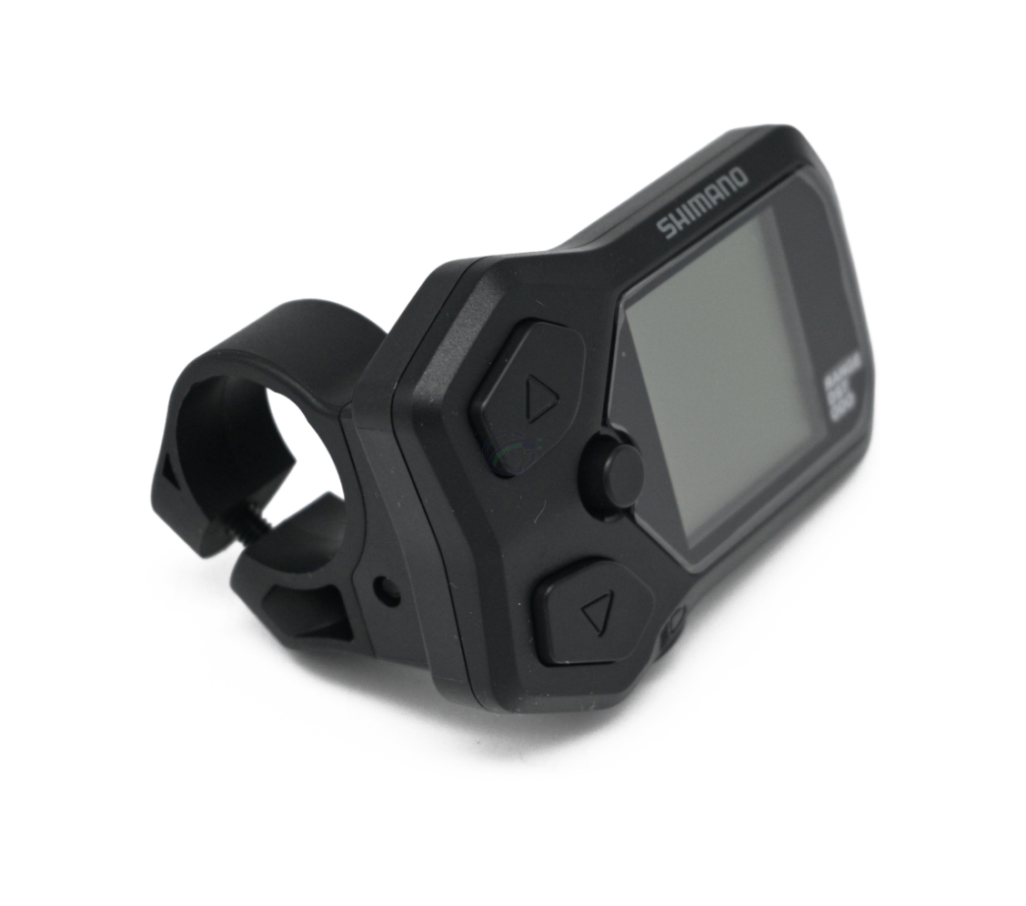 Vista a tre quarti del ciclocomputer Shimano Steps display SC-E5000 da un'angolazione alta